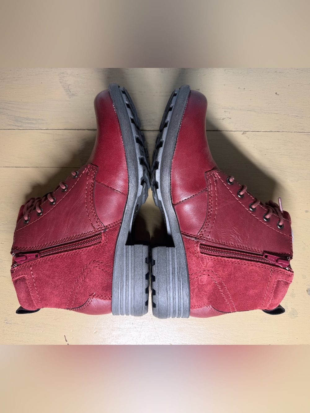 Earth Origins “Pasha” Women's Red Scarlet Leather Chukka Boots EU 39 US 8 - Picture 6 of 9